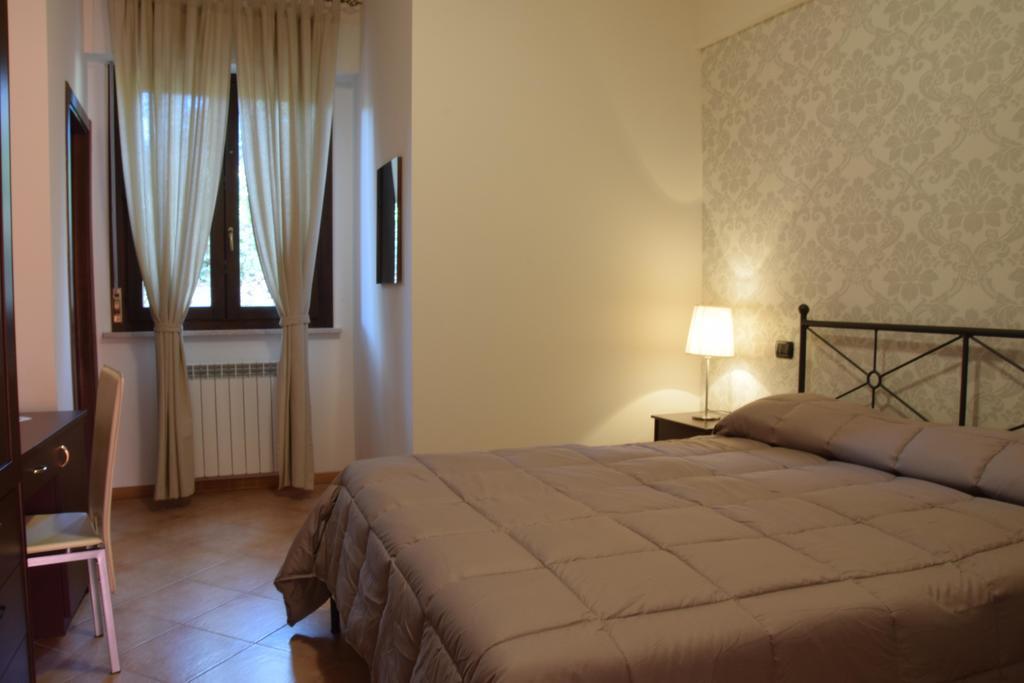 Hotel Il Boschetto Tolentino Room photo